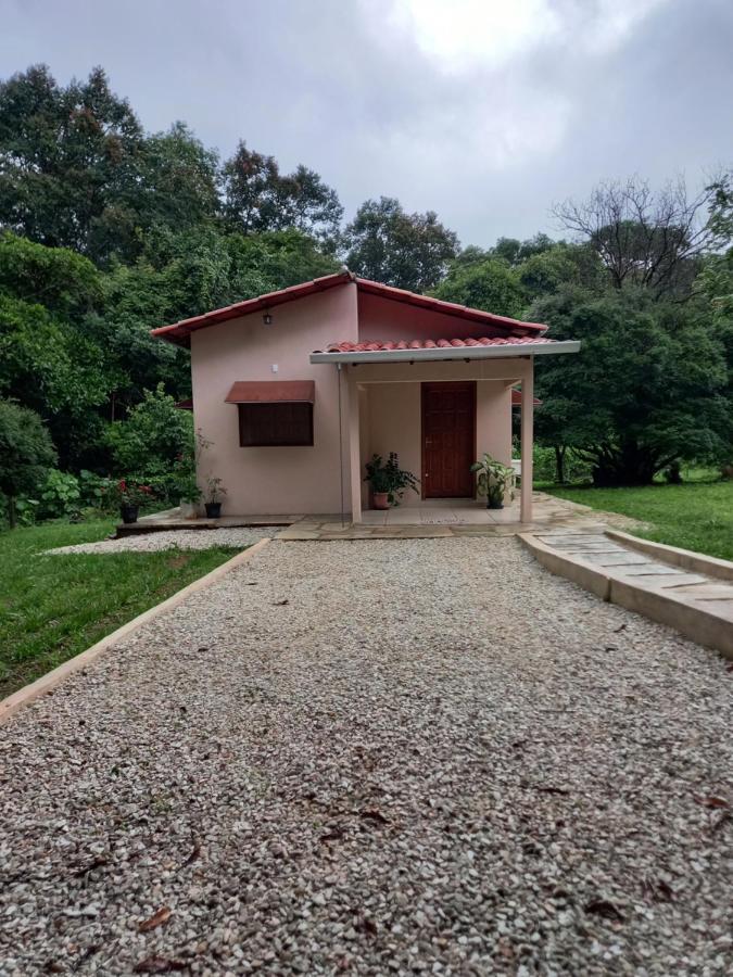 Chale Veredas E Buritis Pirenopolis Exterior photo